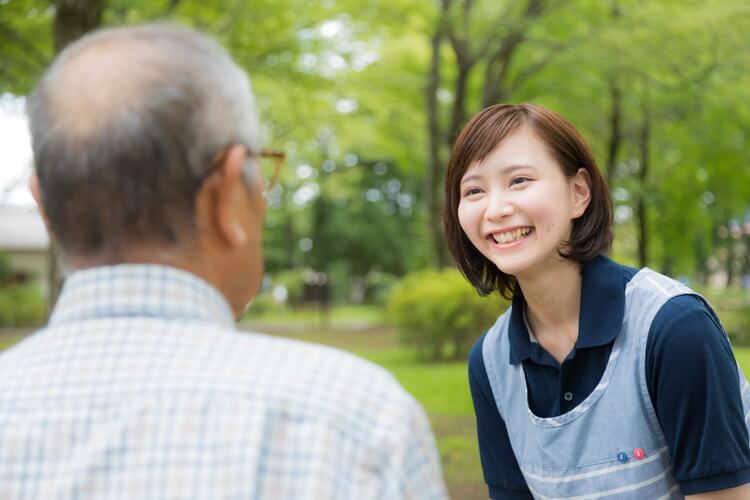10月最新 月給 24万円 岸和田市の特別養護老人ホームで働く正社員の介護求人 Zin株式会社 キャリアカルテ ケア求人ナビ